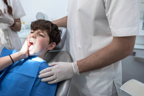 Best Emergency Tooth Extraction  in Bushyhead, OK